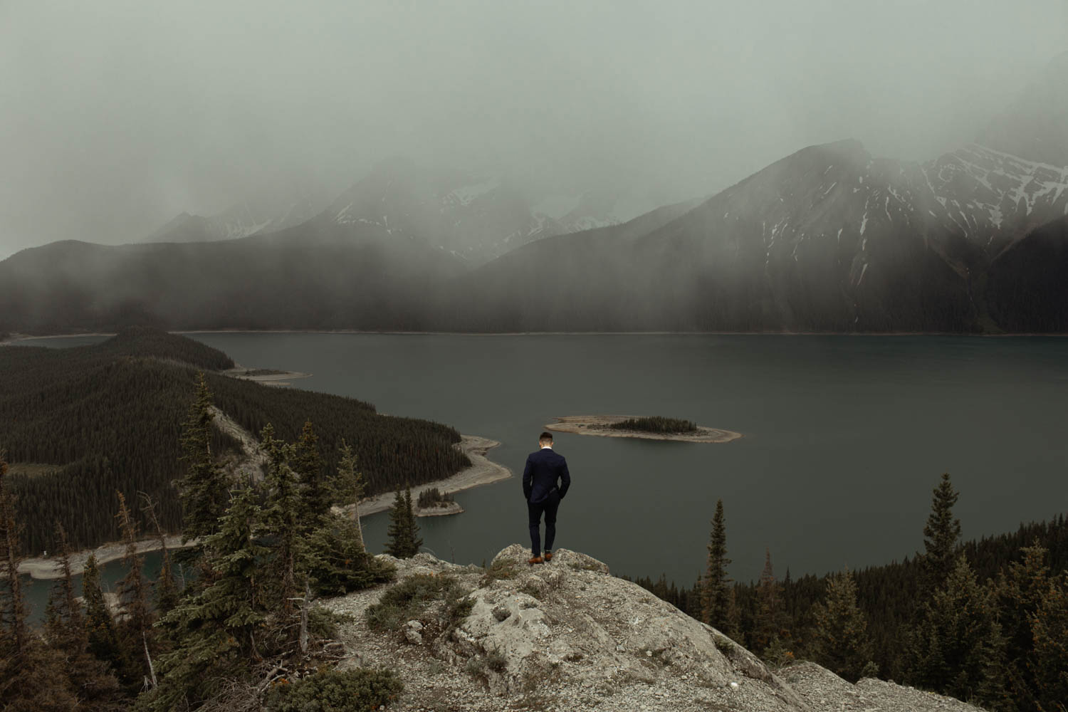 Kananaskis hiking elopement