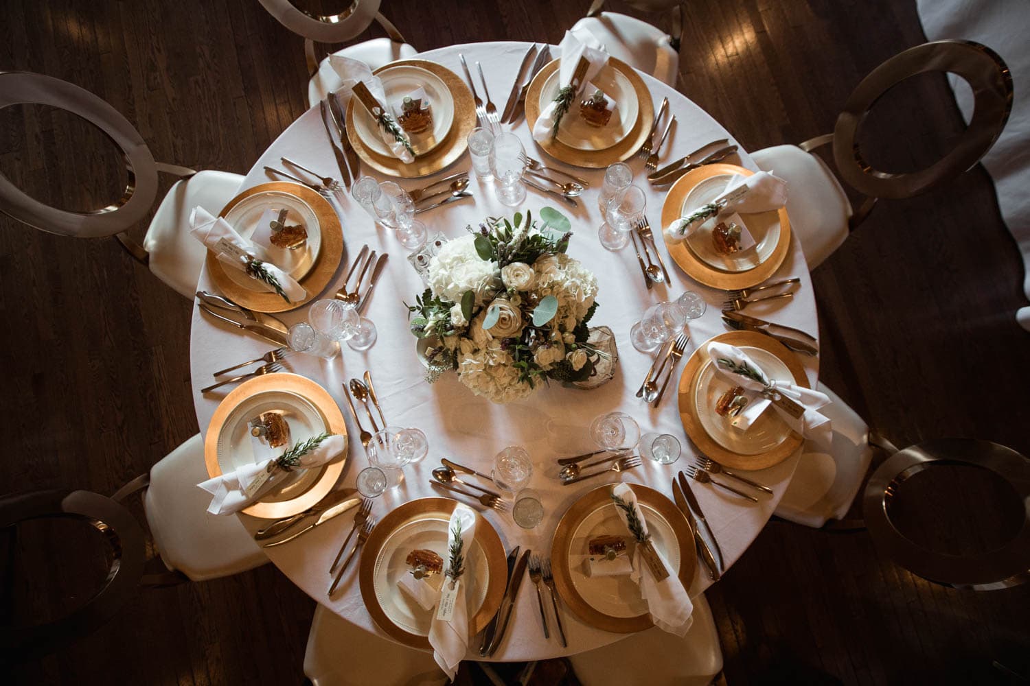 buffalo mountain lodge wedding reception decor
