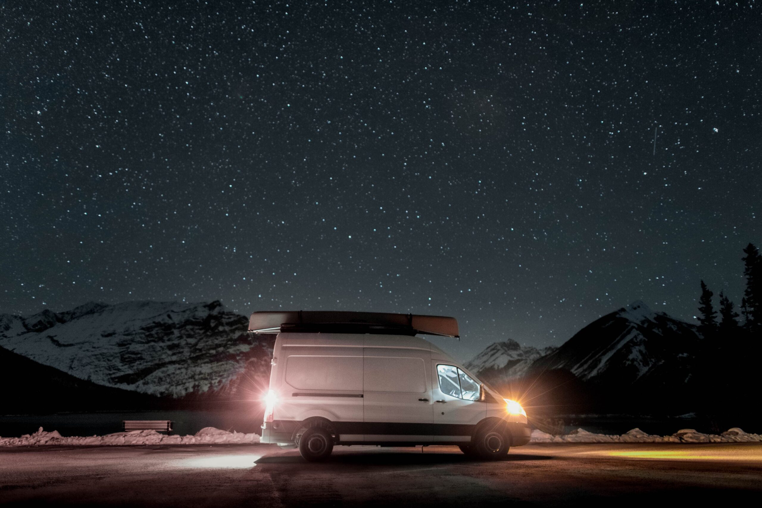 wedding-photographers-living-in-van